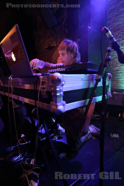 FAT DOG - 2023-11-10 - PARIS - Supersonic - 
